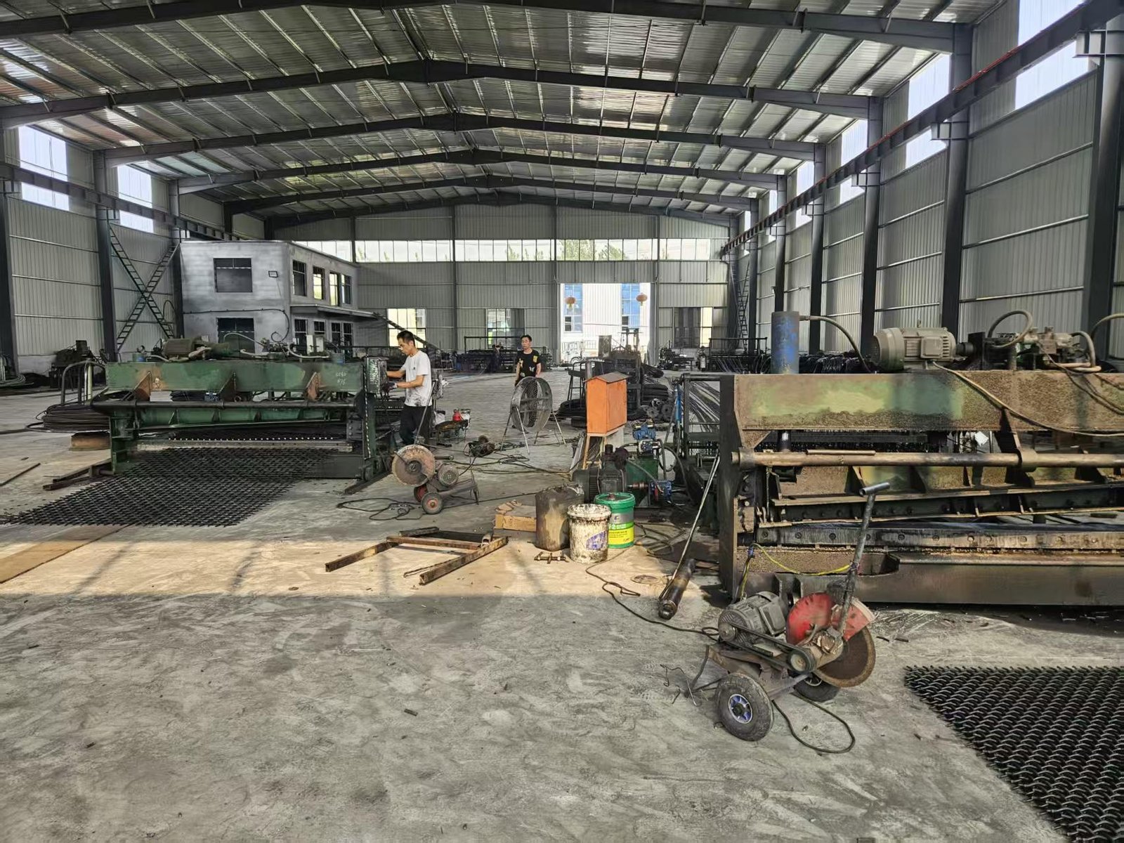 Woven Wire Screen Workshop photo 05
